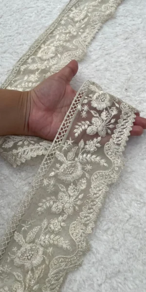 1 Yard Offwhite Thread Embroidery Border
