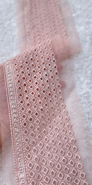 1 Yard Peach Border
