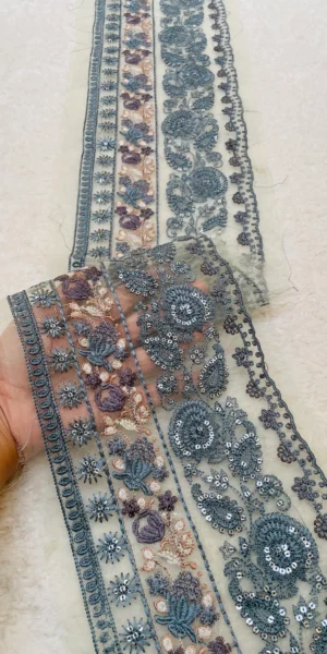 1 yard Border
