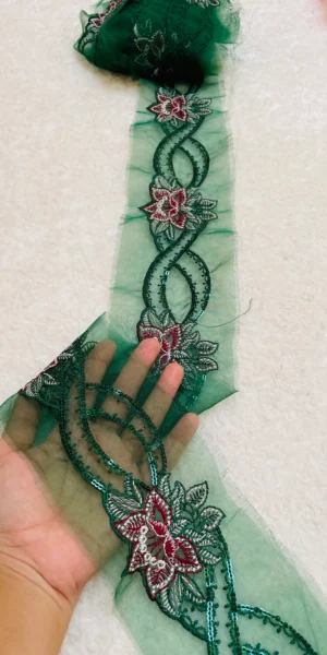 Maria B 1 yard Border